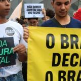 Sociedade civil manifesta preocupação ao TSE por censura nas redes